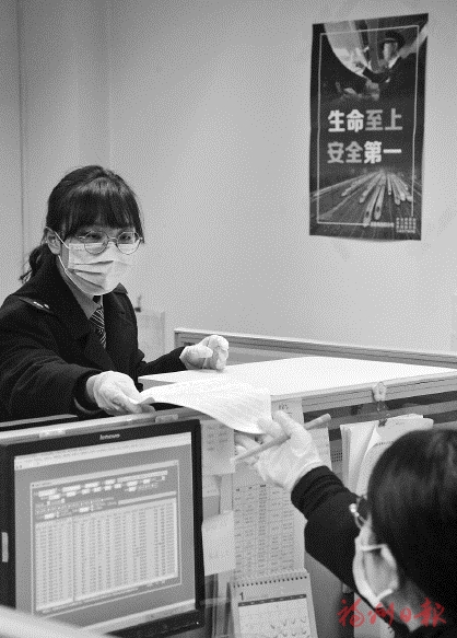 旅客能順利購票、進站、乘車，原來背后有人規劃  揭開鐵路客運計劃員的“面紗”