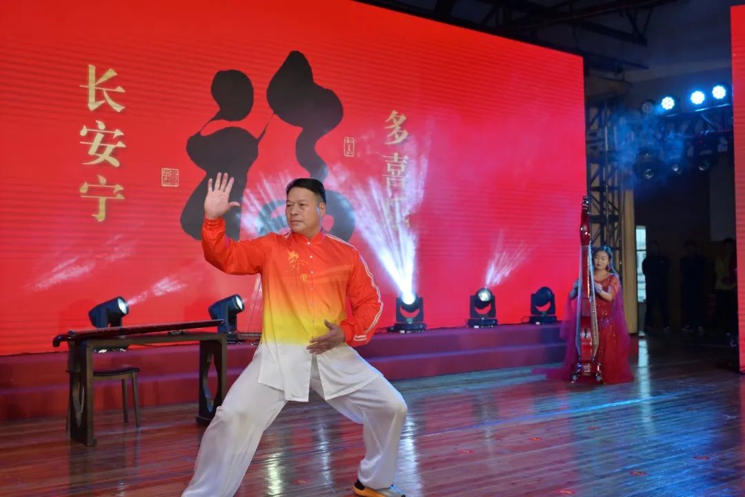 精彩熱鬧！晉安舉行新春團拜會！林濤向全區人民拜年