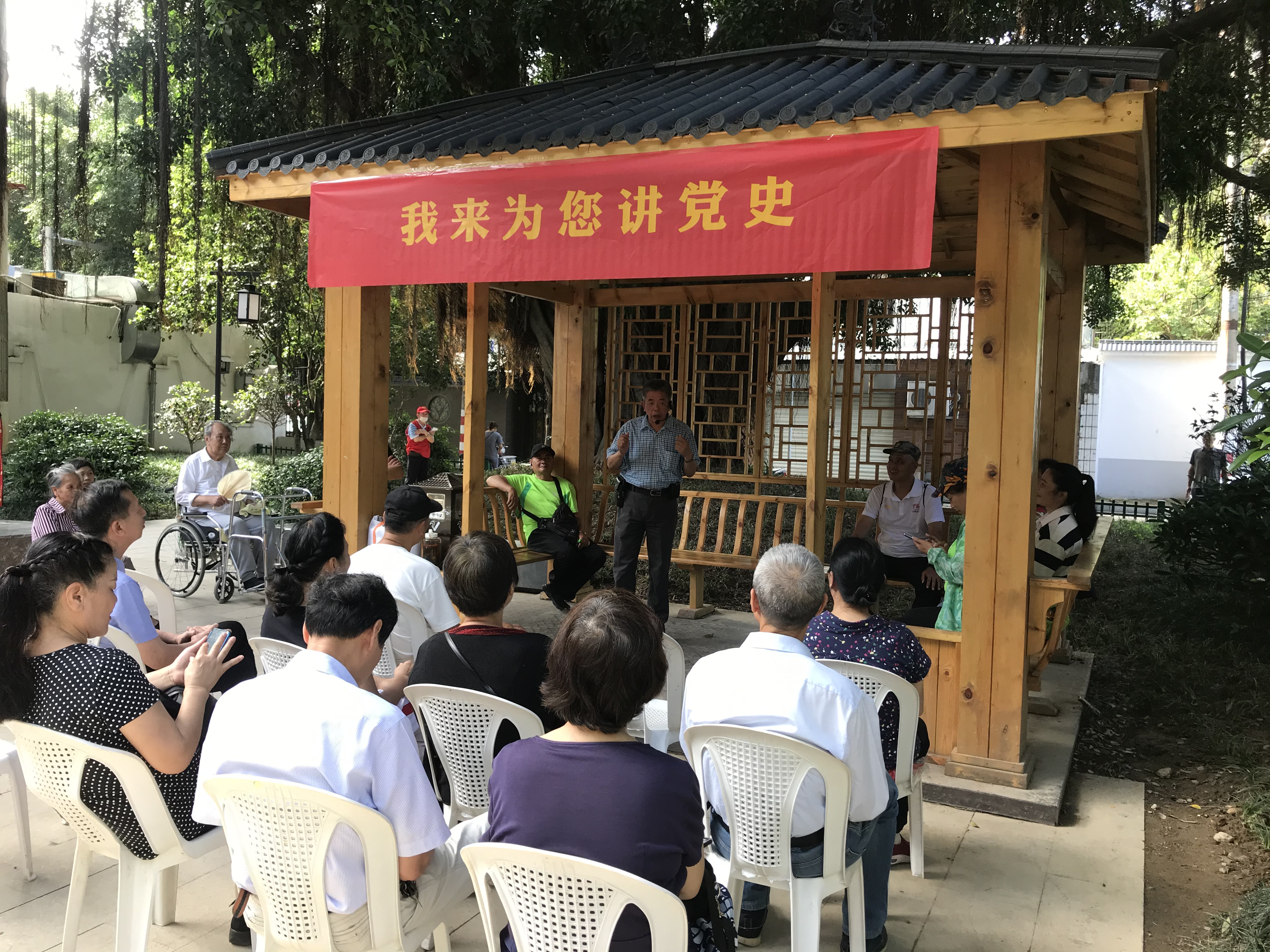 我為群眾辦實(shí)事|晉安區(qū)志愿服務(wù)公益集市“開(kāi)市” 群眾紛紛來(lái)“趕場(chǎng)”