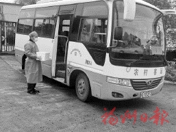 無償運送核酸檢測人員和樣本　甘做防疫“幕后英雄”